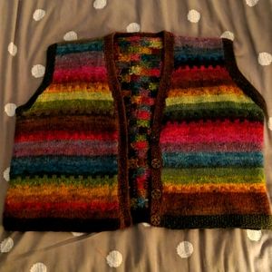 Handknit crop vest